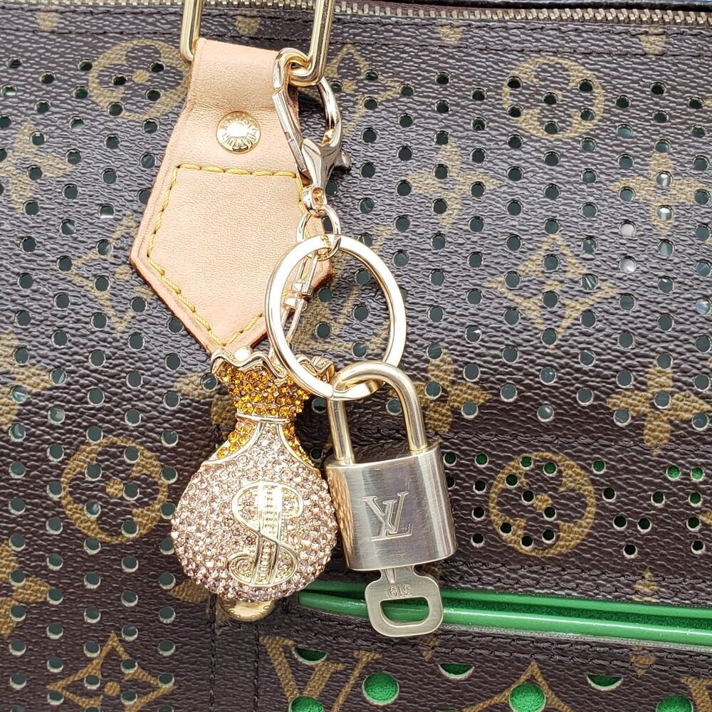 Authentic Louis Vuitton Padlock & Key Gold ✨Unbranded Bag Charm Keychain - Picture 8 of 8